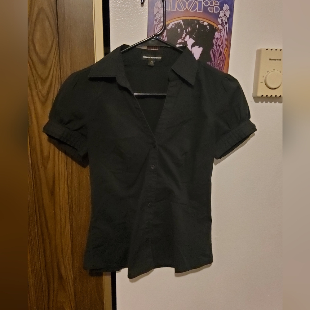 Black Short Sleeve Blouse